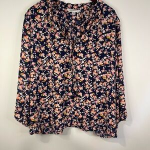 Counterparts Women's Floral‎ Blouse v neck - Dark Blue and pink